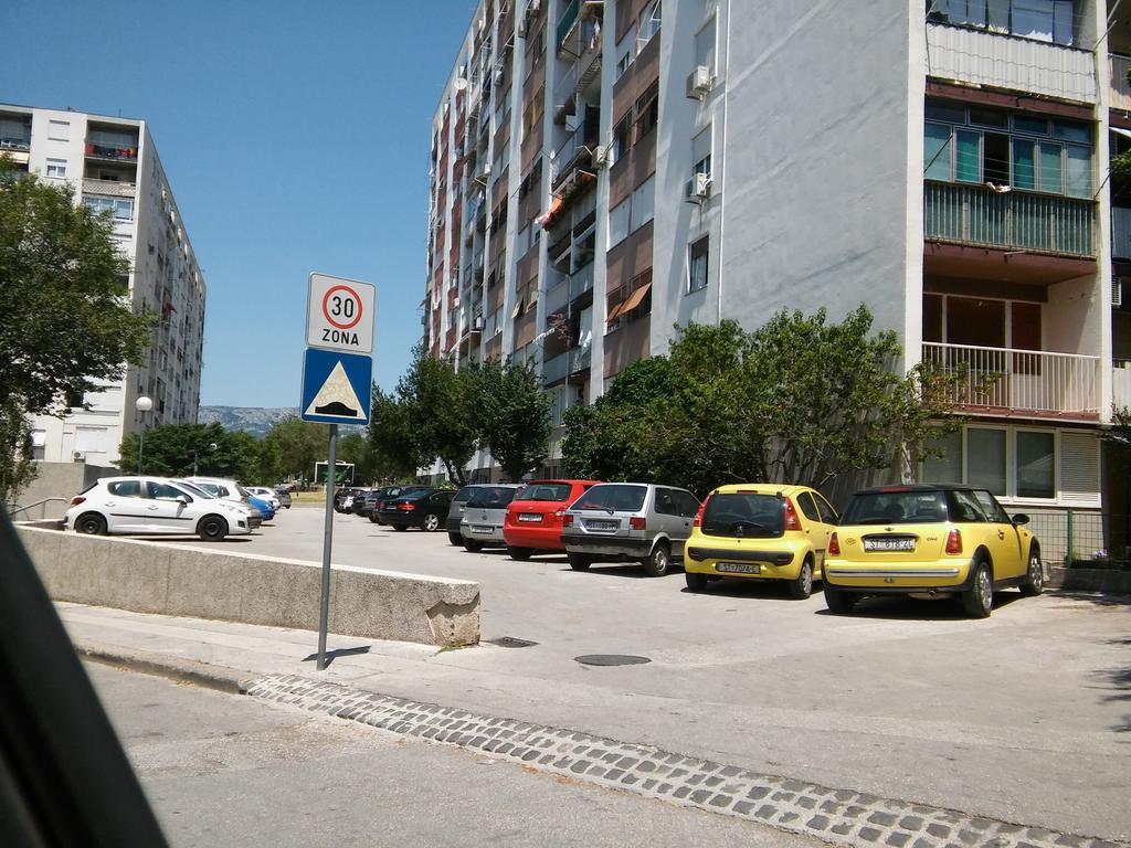 Apartments Plokite Split Bagian luar foto